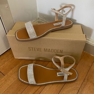 Steve Madden- Cortez Rhinestone Sandal- SZ 8.5